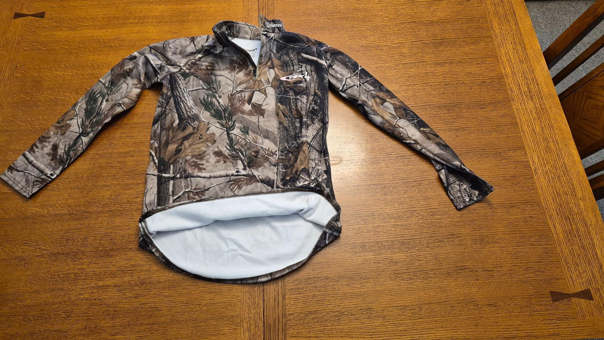 Woman's sent away camouflage top
